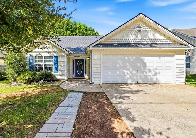 4th image of 821 Freedom Walk, Locust Grove, GA 30248 | MLS# 7757544