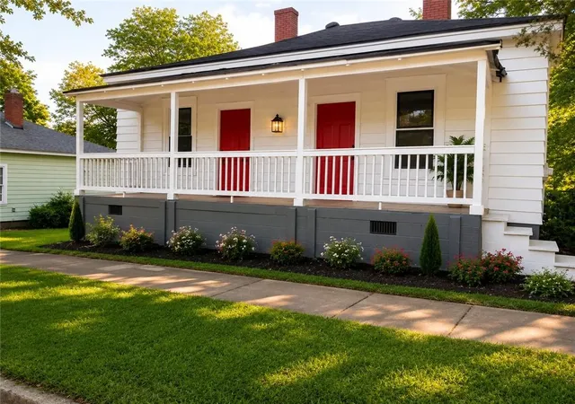1st image of 8 Spruce St, Porterdale, GA 30014 | MLS# 7770762