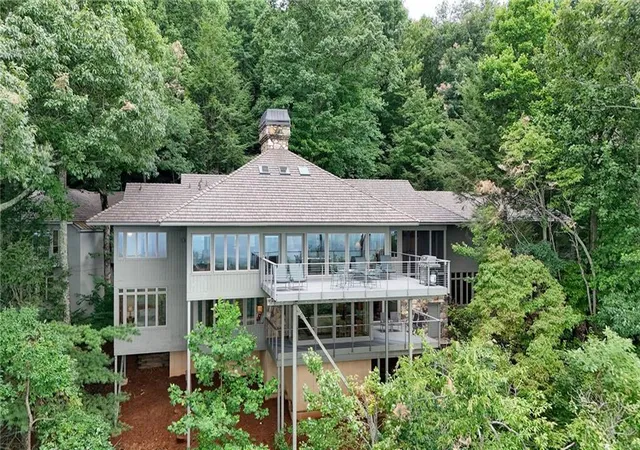 Photo 2 of Single family home for sale at 202 Sanderlin Mountain Dr N, Jasper, GA 30143 | MLS# 7816520 | Listing updated on 2026-08-11