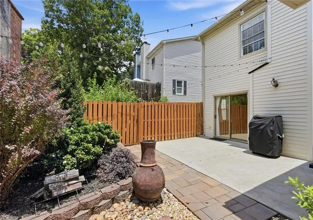 5th image of 222 Forkner Dr #10, Decatur, GA 30030 | MLS# 7799948