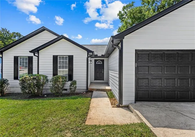 Photo 2 of Single family home for sale at 3679 Ashbill, Rex, GA 30273 | MLS# 7828555 | Listing updated on 2026-08-28