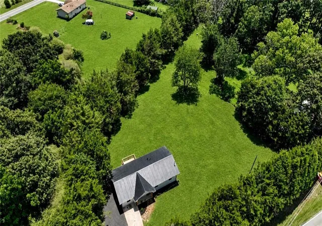 4th image of 8340 Little Mill Rd, Cumming, GA 30041 | MLS# 7809928