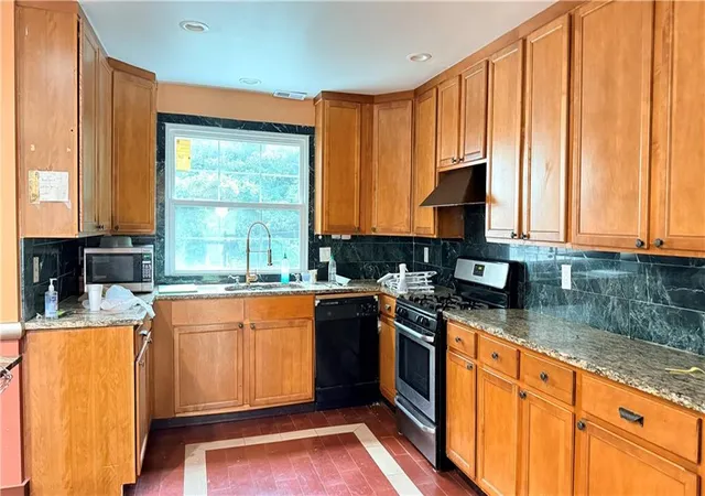 4th image of 2759 Cedar Tree Ln, Ellenwood, GA 30294 | MLS# 7799898