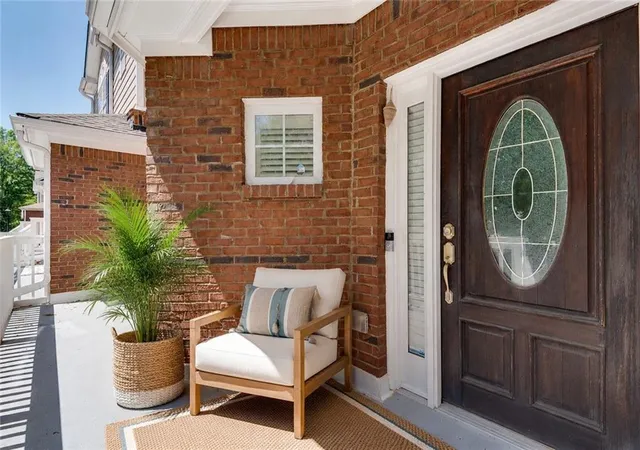 2nd image of 10 Elan Ct, Alpharetta, GA 30022 | MLS# 7758472