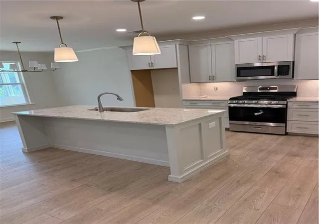 3rd image of 106 Live Oak Lane, Carrollton, GA 30117 | MLS# 7745900