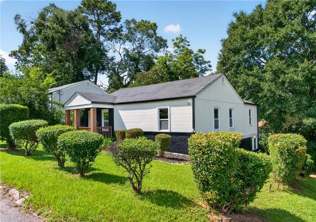 Photo 41 of Single family home for sale at 227 Upshaw St Sw, Atlanta, GA 30315 | MLS# 7823824 | Listing updated on 2026-09-06
