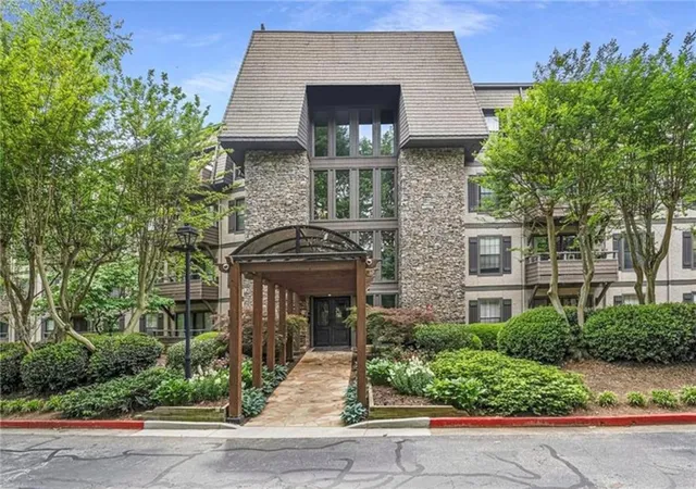 Photo 1 of Condo for sale at 1314 Highland Blf Se, Atlanta, GA 30339 | MLS# 7848156 | Listing updated on 2026-10-21