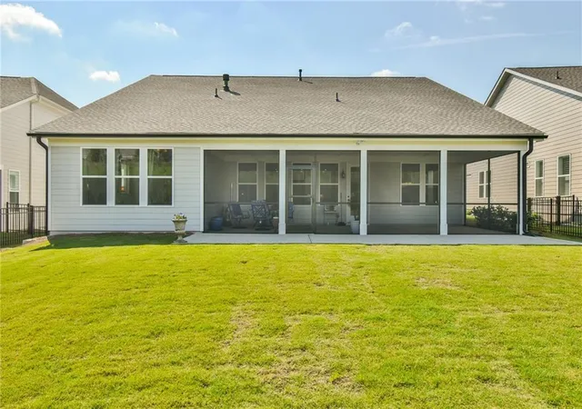 3rd image of 224 Bear Wy, Hoschton, GA 30548 | MLS# 7786542