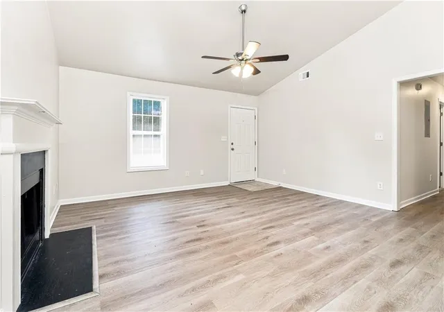 Photo 3 of Single family home for sale at 122 Southern Tr Way, Rockmart, GA 30153 | MLS# 7813136 | Listing updated on 2026-08-22