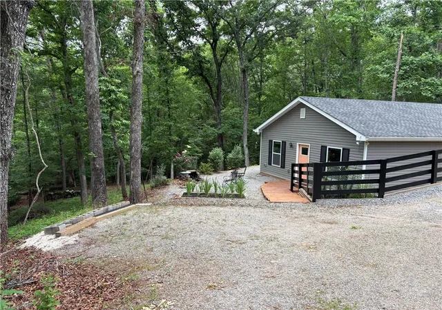 3rd image of 312 Aurum Hill Dr, Cleveland, GA 30528 | MLS# 7790062