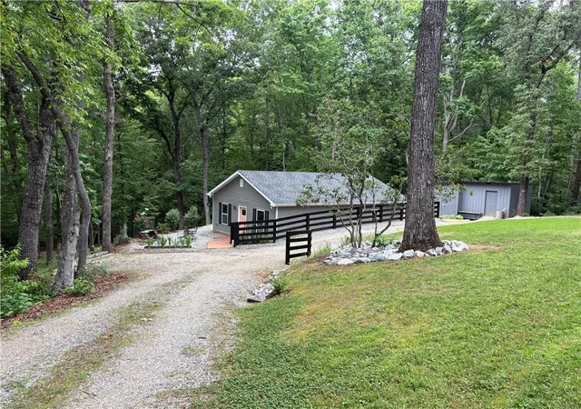 5th image of 312 Aurum Hill Dr, Cleveland, GA 30528 | MLS# 7790062
