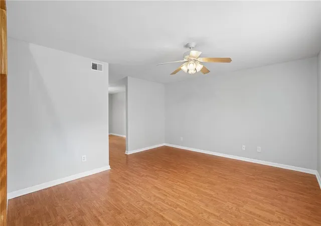 2nd image of 1206 Brighton Point, Sandy Springs, GA 30328 | MLS# 7800156