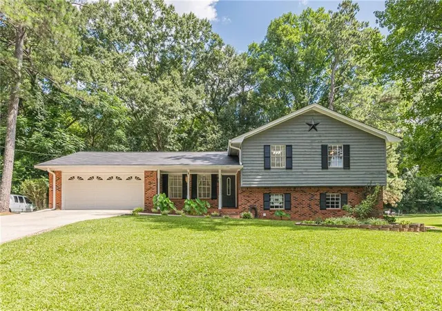 1st image of 2192 Indian Hill Rd, Jonesboro, GA 30236 | MLS# 7803196