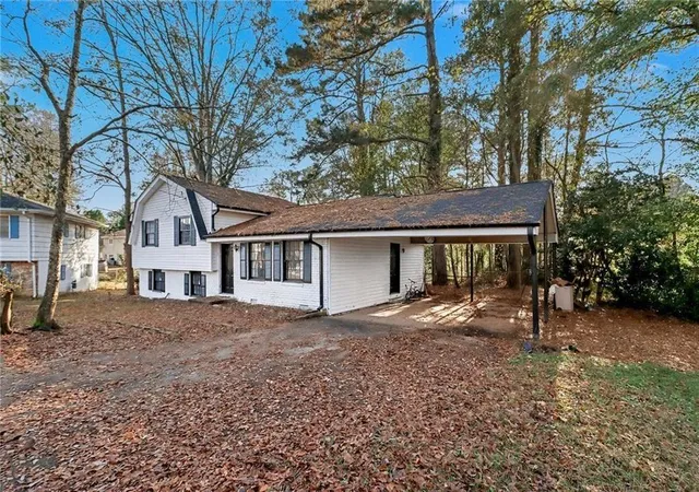Photo 1 of Single family home for sale at 2731 Lynn Ct, Ellenwood, GA 30294 | MLS# 7696621 | Listing updated on 2026-08-28