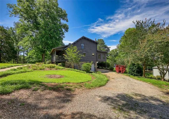 Photo 4 of Sale Pending at 2665 Macedonia Rd, Franklin, GA 30217 | MLS# 7797274 | Listing updated on 2026-09-04