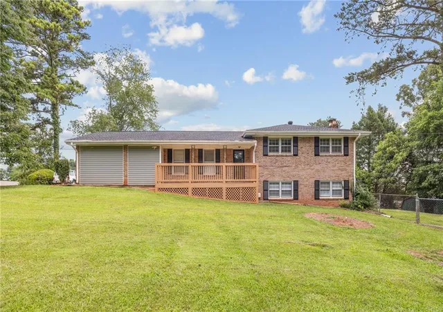 1st image of 634 Rebecca St Nw, Lilburn, GA 30047 | MLS# 7813602