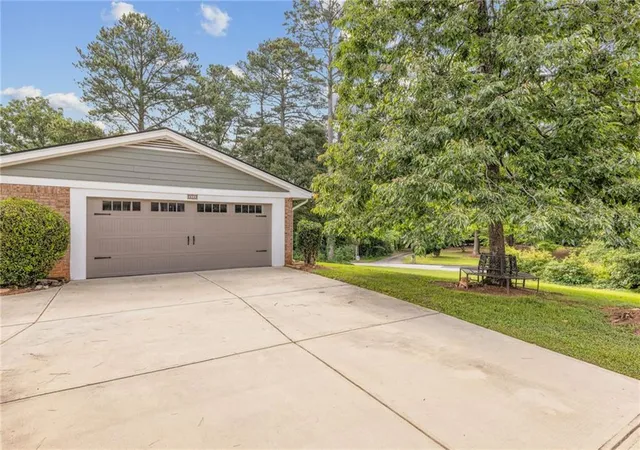 Photo 3 of Sale Pending at 634 Rebecca St NW, Lilburn, GA 30047 | MLS# 7813602 | Listing updated on 2026-09-14