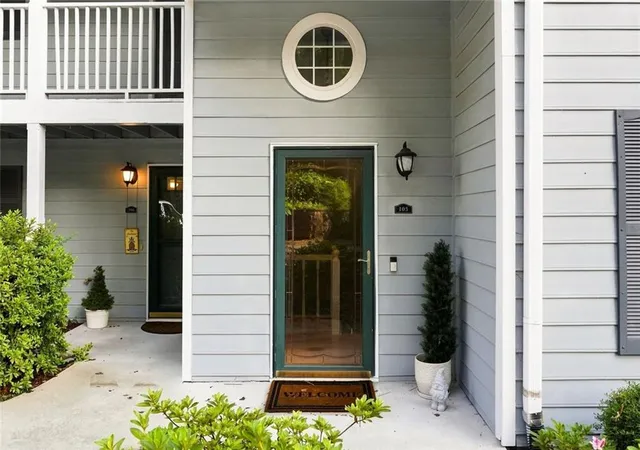 2nd image of 3940 Riverlook Pkwy Se #103, Marietta, GA 30067 | MLS# 7821841