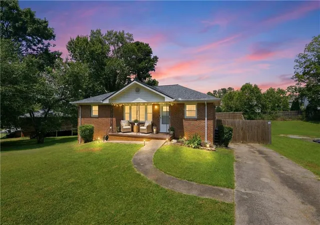 image of 3375 Emerson St Se, Smyrna, GA 30082 | MLS# 7797365