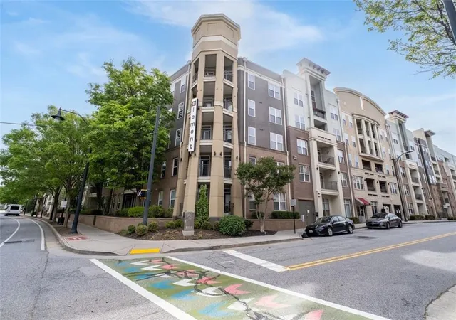 2nd image of 390 17Th St Nw, Atlanta, GA 30363
