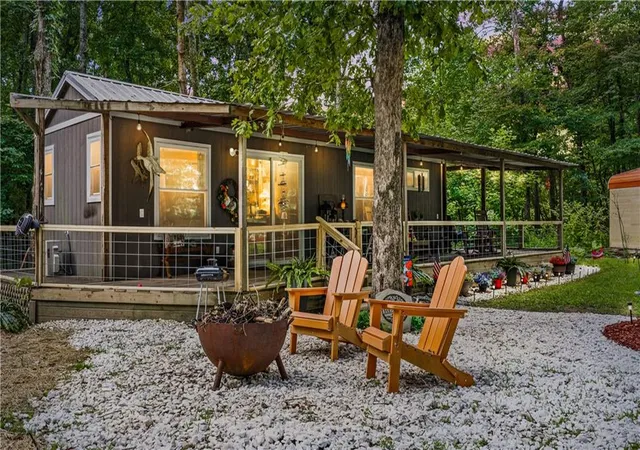 Photo 3 of Single family home for sale at 305 Golf Crse Rd, Menlo, GA 30731 | MLS# 7805480 | Listing updated on 2026-07-31