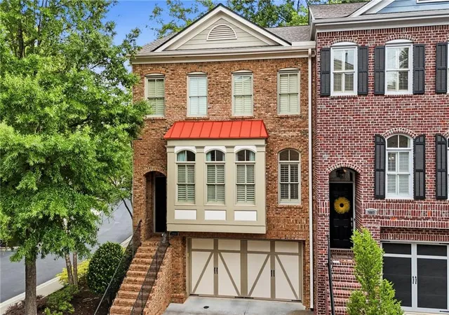 4th image of 2000 Hidden Alley, Alpharetta, GA 30009 | MLS# 7775964