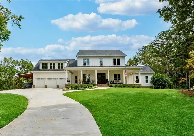 2nd image of 38 Mountain Ridge Rd Ne, White, GA 30184 | MLS# 7667767