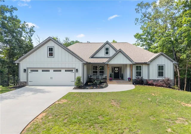 1st image of 35 Chimney Ln, Cleveland, GA 30528 | MLS# 7787181