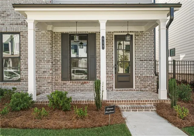 Photo 2 of Single family home for sale at 1274 Waterhaven Blvd, Cumming, GA 30041 | MLS# 7821862 | Listing updated on 2026-08-18