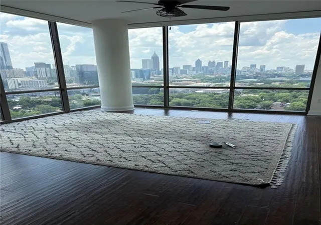 2nd image of 270 17th St Nw #2901, Atlanta, GA 30363 | MLS# 7756354