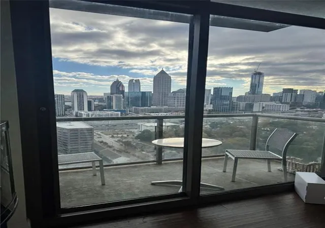 4th image of 270 17Th St Nw #2901, Atlanta, GA 30363 | MLS# 7756354