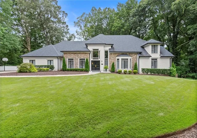 Photo 1 of Single family home for sale at 1460 Lakemist Ct, Roswell, GA 30075 | MLS# 7793415 | Listing updated on 2026-06-24