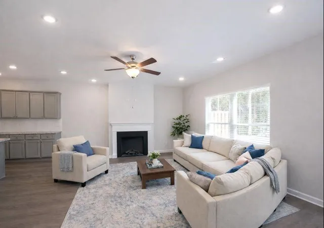 Photo 3 of Sale Pending at 6339 Warbler Ct, Morrow, GA 30260 | MLS# 7744273 | Listing updated on 2026-09-28