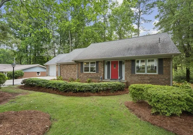 Photo 1 of Single family home for sale at 2761 Sagamore Hl Dr Se, Marietta, GA 30067 | MLS# 7782302 | Listing updated on 2026-08-29