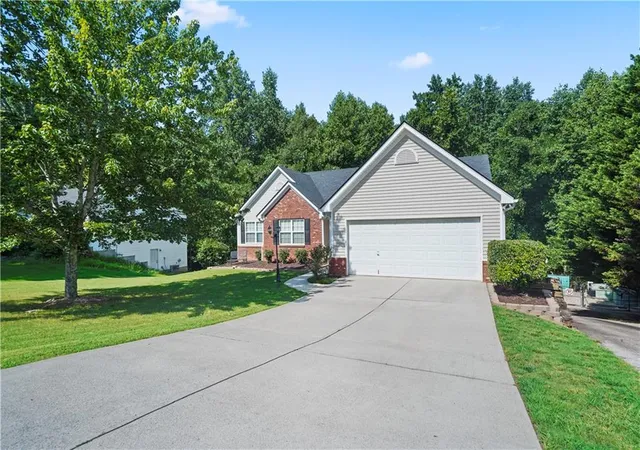 Homes for sale in Gainesville, GA | 4181 Deer Spring Wy, Gainesville, GA 30506 | MLS# 7798551