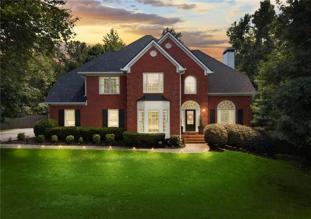 Photo 2 of Single family home for sale at 40 Rose Crk Dr, Covington, GA 30014 | MLS# 7819605 | Listing updated on 2026-09-11