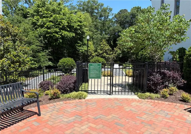 46th image of 93 Canton St, Alpharetta, GA 30009 | MLS# 7772009