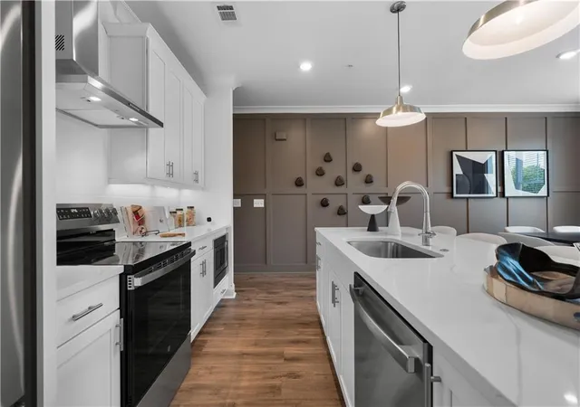 Photo 3 of Condo for sale at 549 Belvedere Dr #13, Alpharetta, GA 30022 | MLS# 7777192 | Listing updated on 2026-08-24