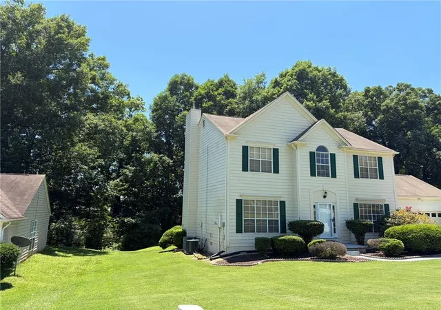 4th image of 4011 Wintersweet Dr, Decatur, GA 30034 | MLS# 7796018