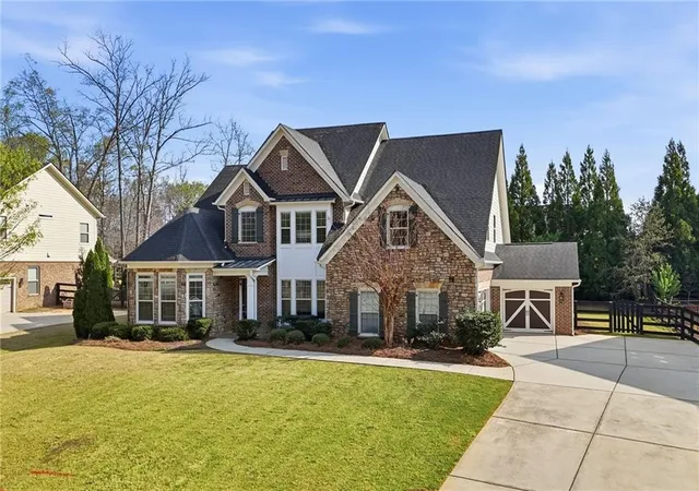 1055 Reece Rd, Alpharetta, GA 30004 | MLS# 7743294 | Houzeo