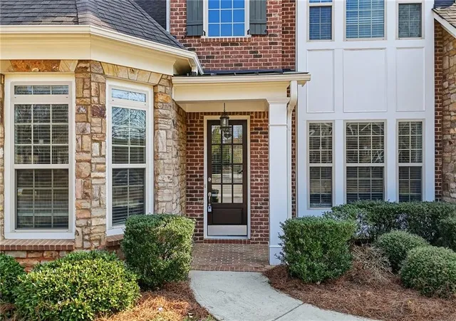 1055 Reece Rd, Alpharetta, GA 30004 | MLS# 7743294 | Houzeo