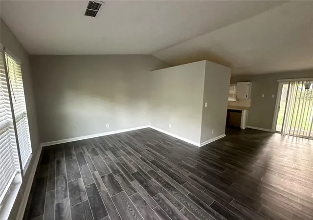 Photo 4 of Single family home for sale at 1819 Singer Wy, Lithonia, GA 30058 | MLS# 7811725 | Listing updated on 2026-09-25