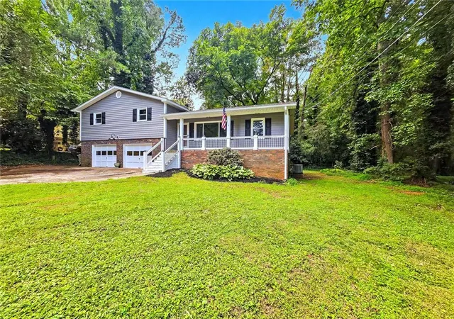 1st image of 2704 Kozy Ct Ne, Marietta, GA 30066 | MLS# 7817880