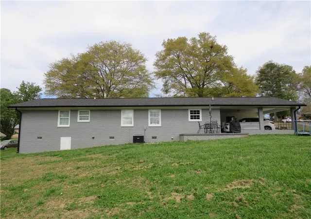 Homes for sale in Cedartown, GA | 618 Hillside Dr, Cedartown, GA 30125 | MLS# 7782669