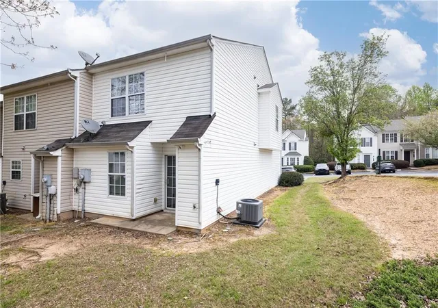 2nd image of 6564 Arbor Gate Dr SW, Mableton, GA 30126
