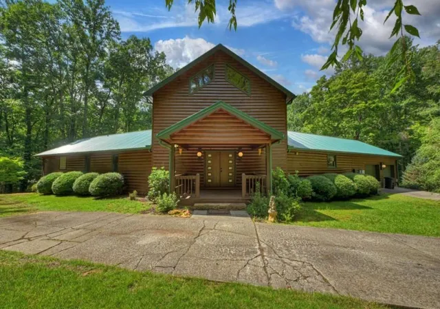1st image of 20 Bear Trl, Ellijay, GA 30540 | MLS# 7821999