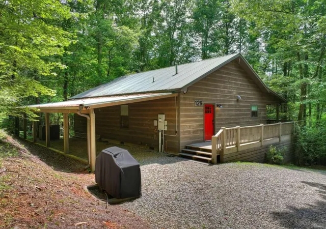 2nd image of 20 Bear Trl, Ellijay, GA 30540 | MLS# 7821999