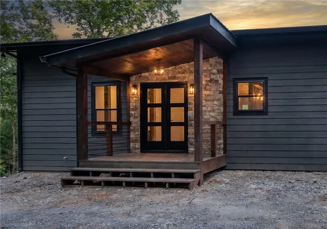 Photo 3 of Single family home for sale at 299 Greenfield Rd, Morganton, GA 30560 | MLS# 7828723 | Listing updated on 2026-09-19
