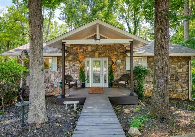 4th image of 3112 Lake Ranch Dr Dr, Gainesville, GA 30506 | MLS# 7775469