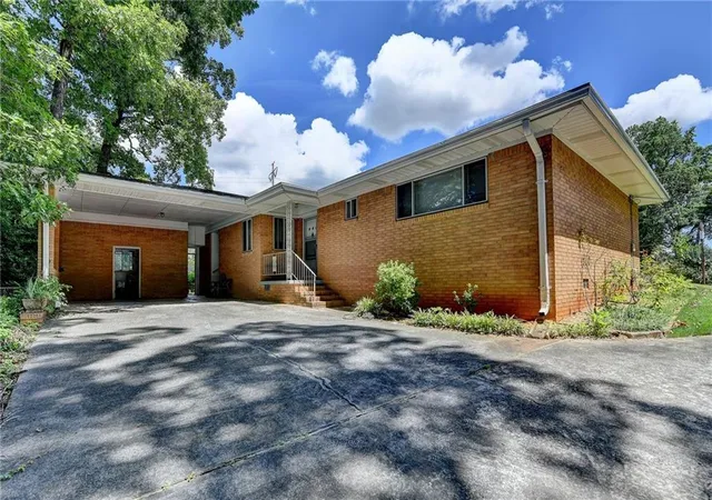 1st image of 2826 Marlin Dr, Atlanta, GA 30341 | MLS# 7759611